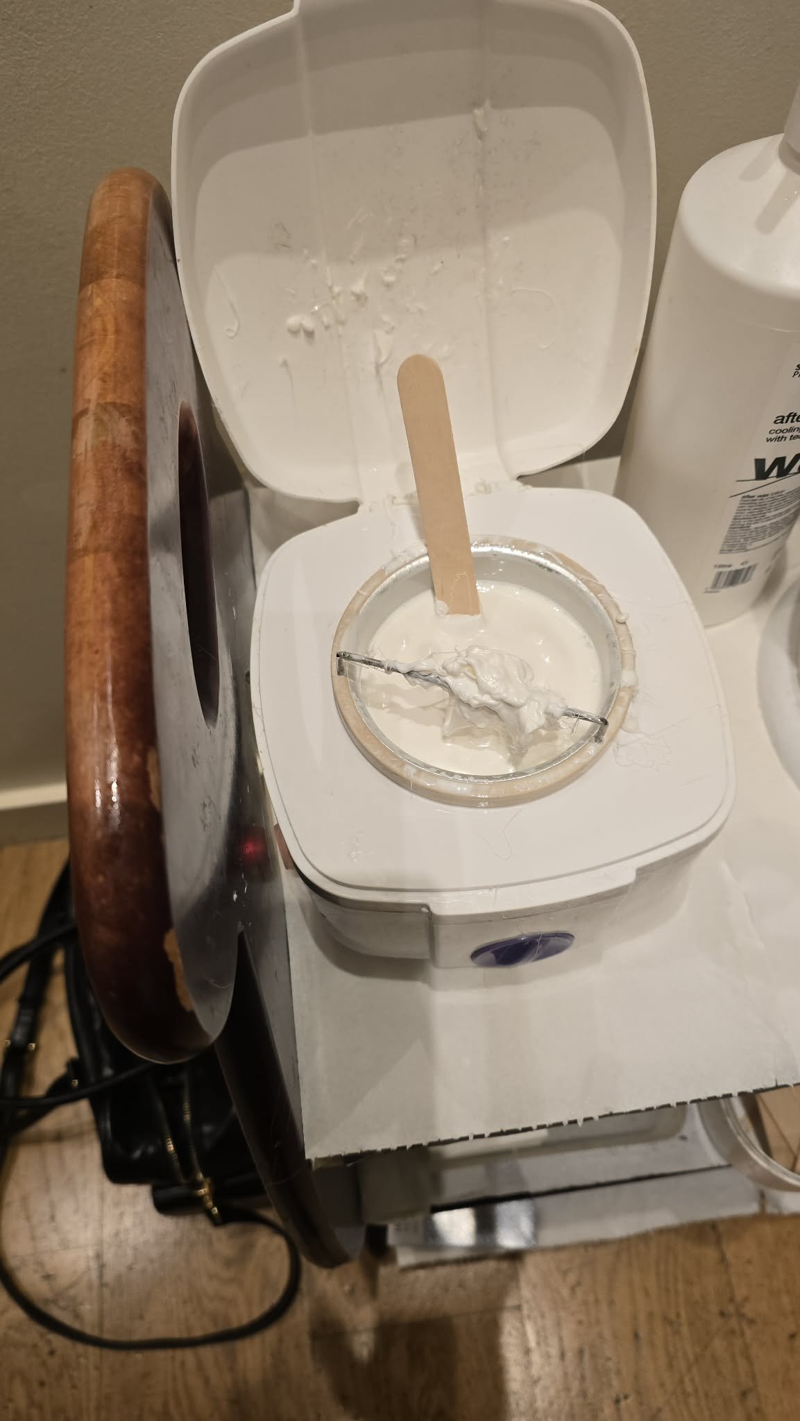 HOT WAX
